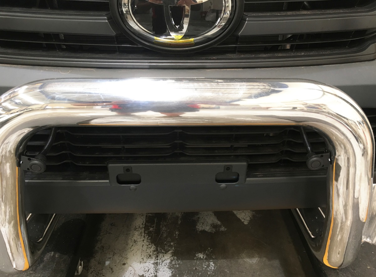 HiLux 2019 Front Parking Sensors Creative Installations