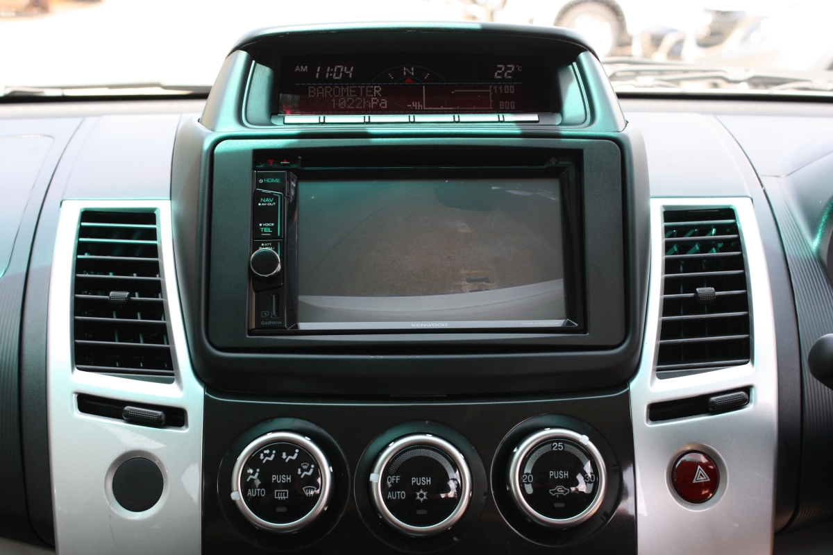 Challenger 2015 Kenwood DNX4150DAB Sat Nav | Creative Installations