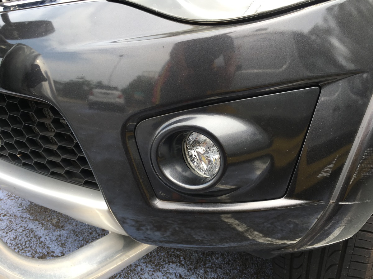 Triton 2012 Narva 71940 LED Fog Lights | Creative Installations