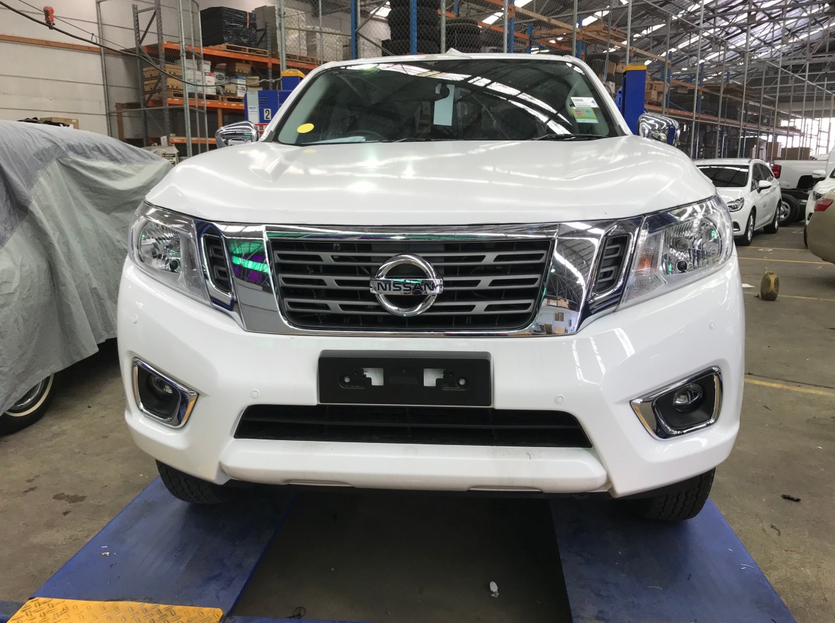 Navara 2018 Front Parking Sensors | Creative Installations