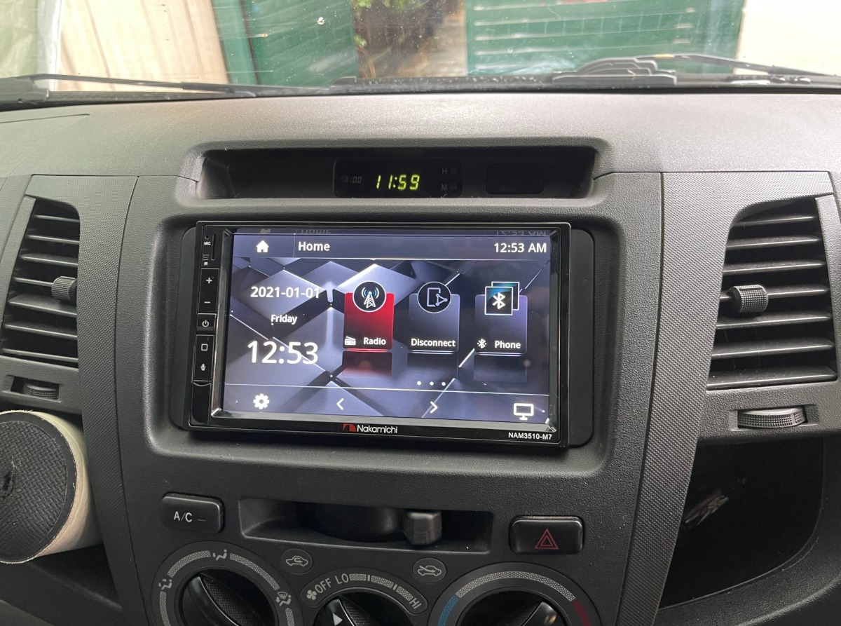 HiLux 2009 Nakamichi NAM3510-M7 Head Unit | Creative Installations