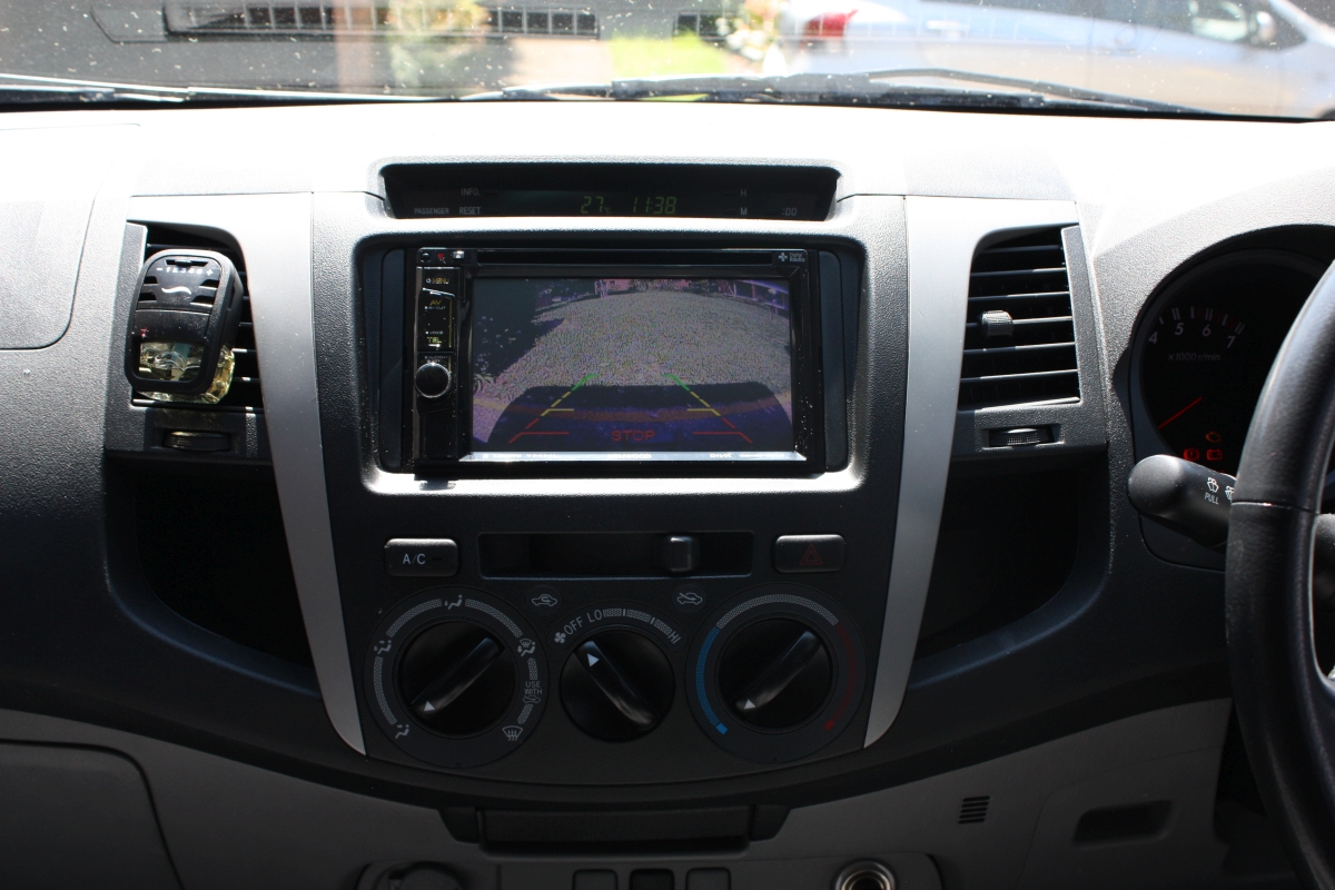 HiLux 2010 Kenwood DDX5015DAB Infotainment System | Creative Installations